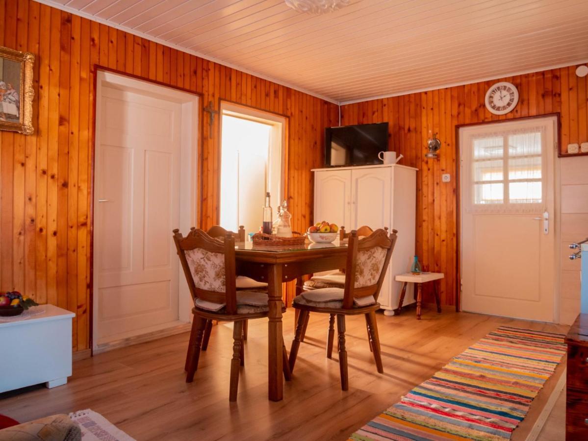 Holiday House Rukavina Donje Pazariste Eksteriør bilde